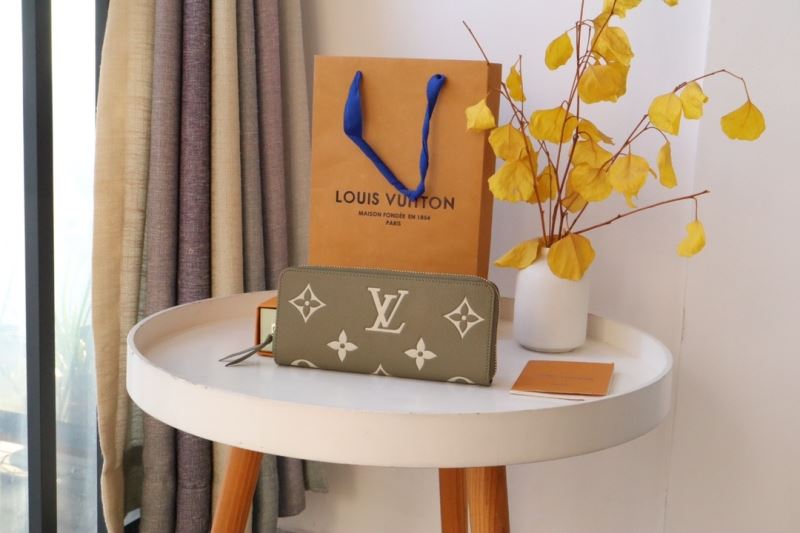 Louis Vuitton Wallets